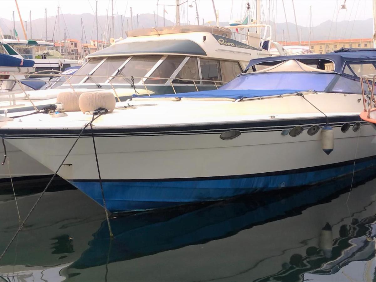 Hotel Desire Charming House Boat Palermo Exterior foto